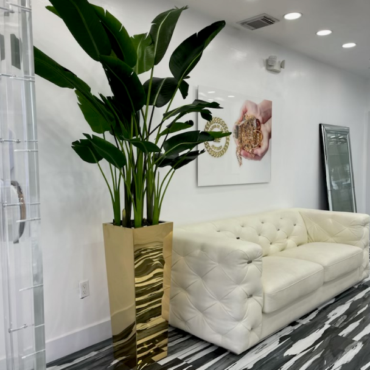 Duo Set – Tall Bird of Paradise in Gold Mirror Tower Planters